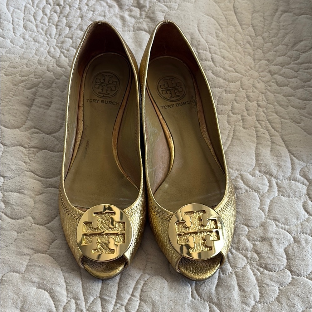 Tory Burch Gold Heeled Shoes